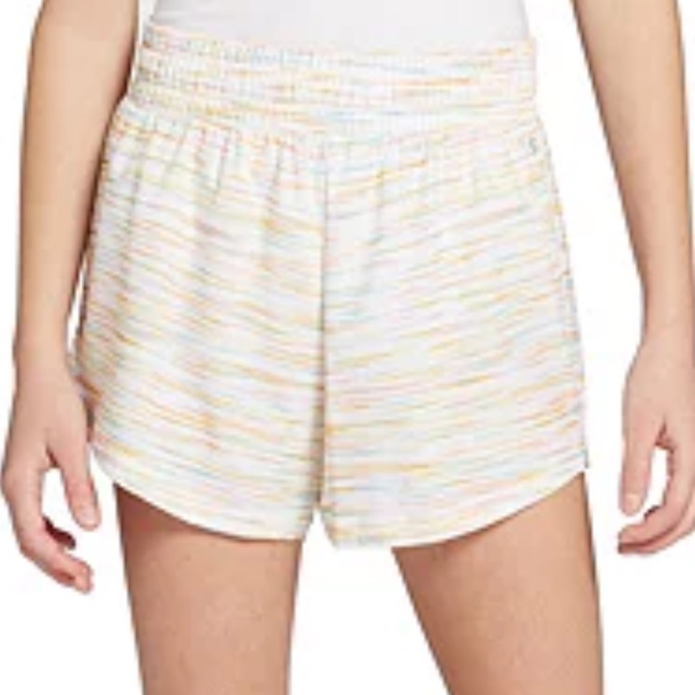 DSG Stride Mid Rise Cream Athletic Shorts with Elastic Waist and Wide Leg